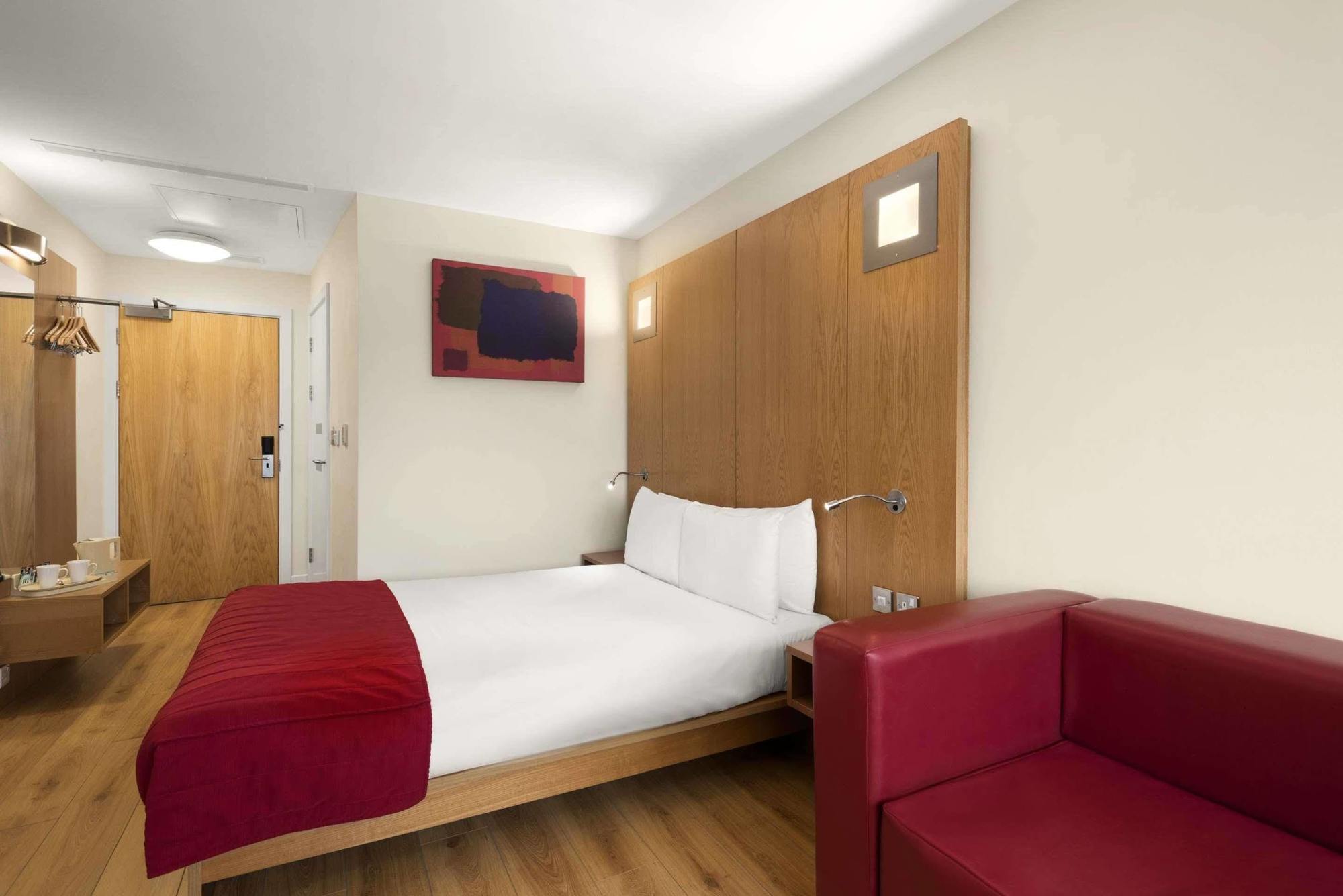Ramada Encore Донкастер Экстерьер фото